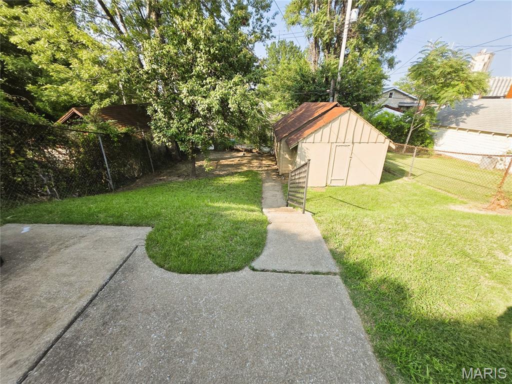 30th image of 4895 Calvin Ave, Saint Louis, MO 63115 | MLS# MIS26051827