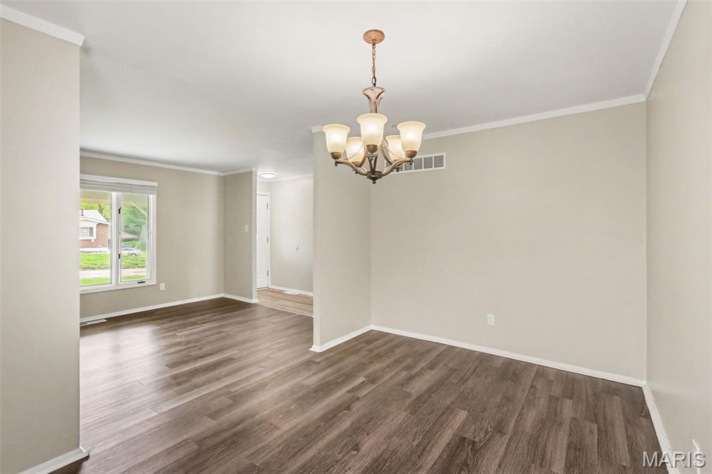 4th image of 3 Wickham Fen Rd, Black Jack, MO 63033 | MLS# MIS26051836