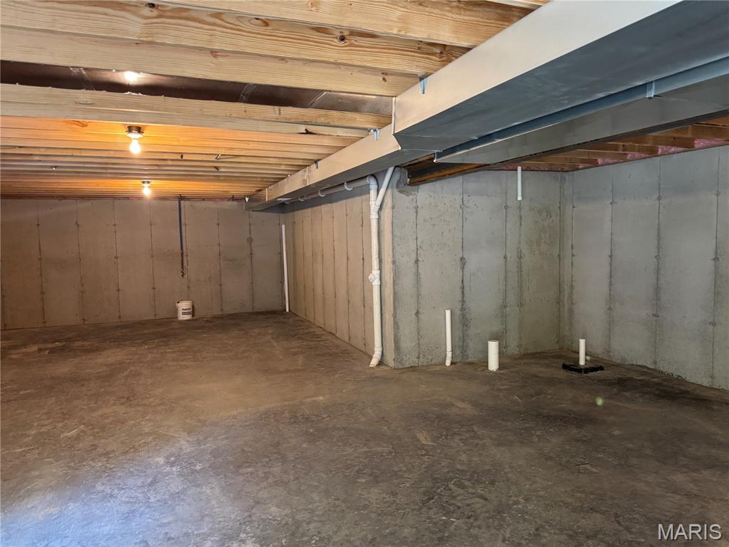 18th image of 325 Shumard Oak Dr, Troy, MO 63379 | MLS# MIS26051847