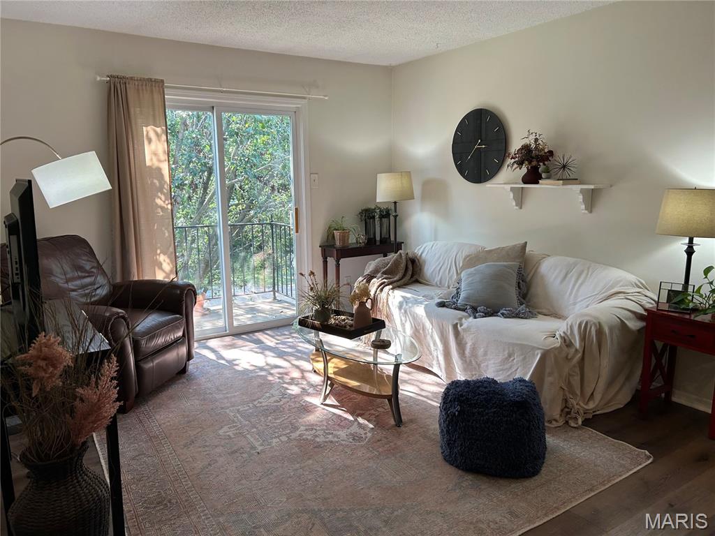 2nd image of 505 N Monroe St #10, Pacific, MO 63069 | MLS# MIS26051854