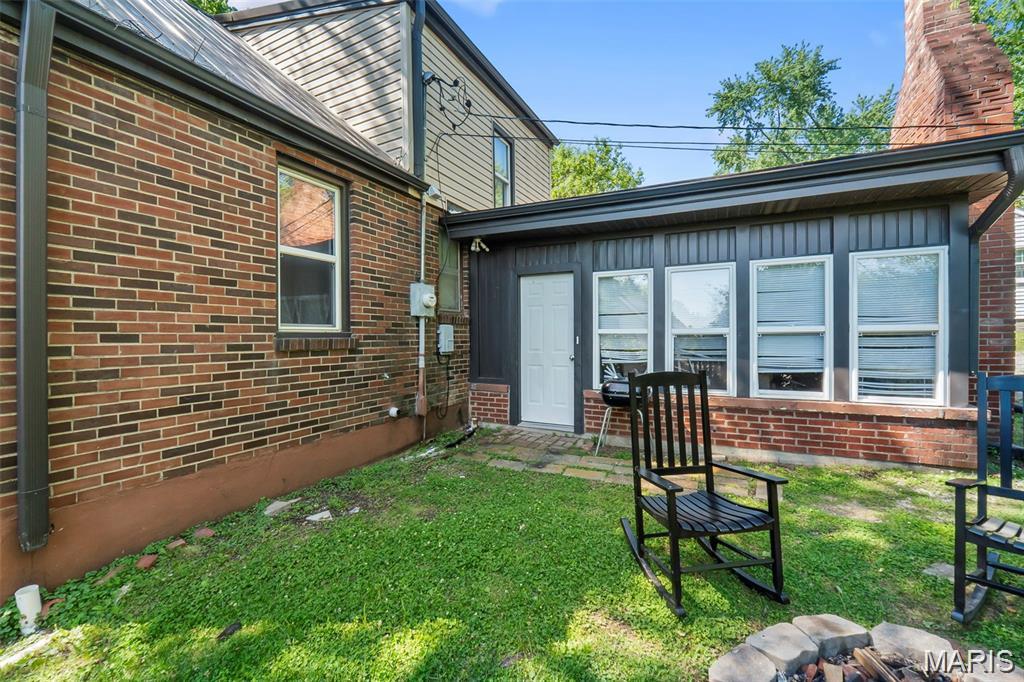 2nd image of 810 N Missouri St, Cape Girardeau, MO 63701 | MLS# MIS26051859