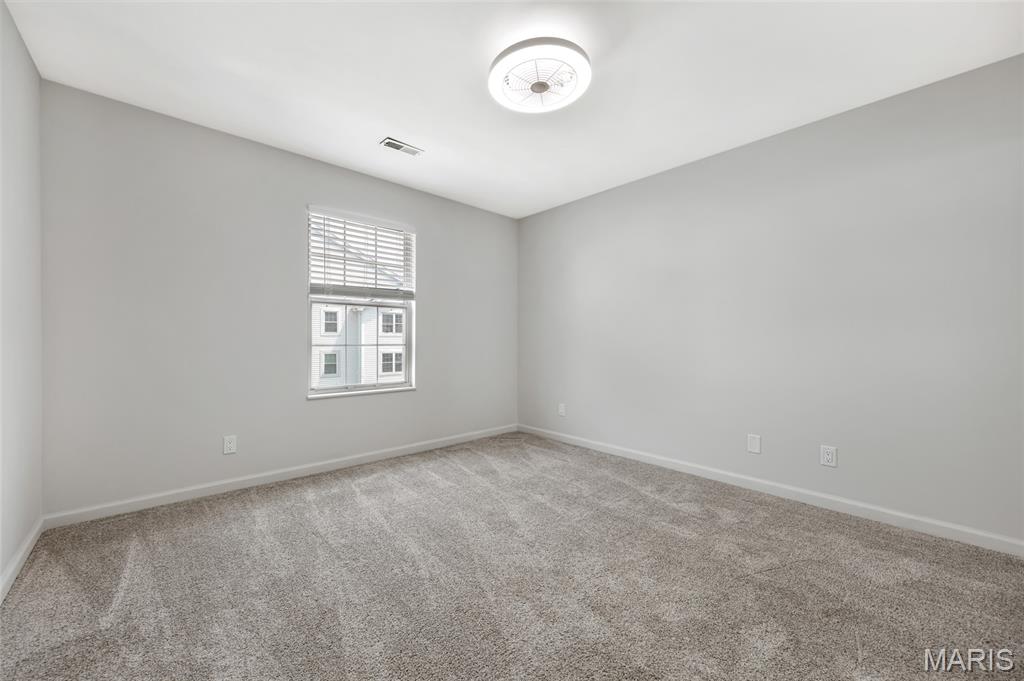 2nd image of 16535 Victoria Xing Dr, Wildwood, MO 63040