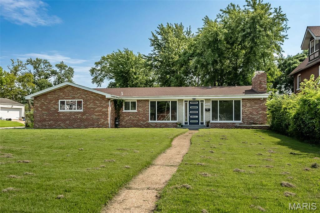2nd image of 6064 W Cabanne Pl, Saint Louis, MO 63112 | MLS# MIS26051890