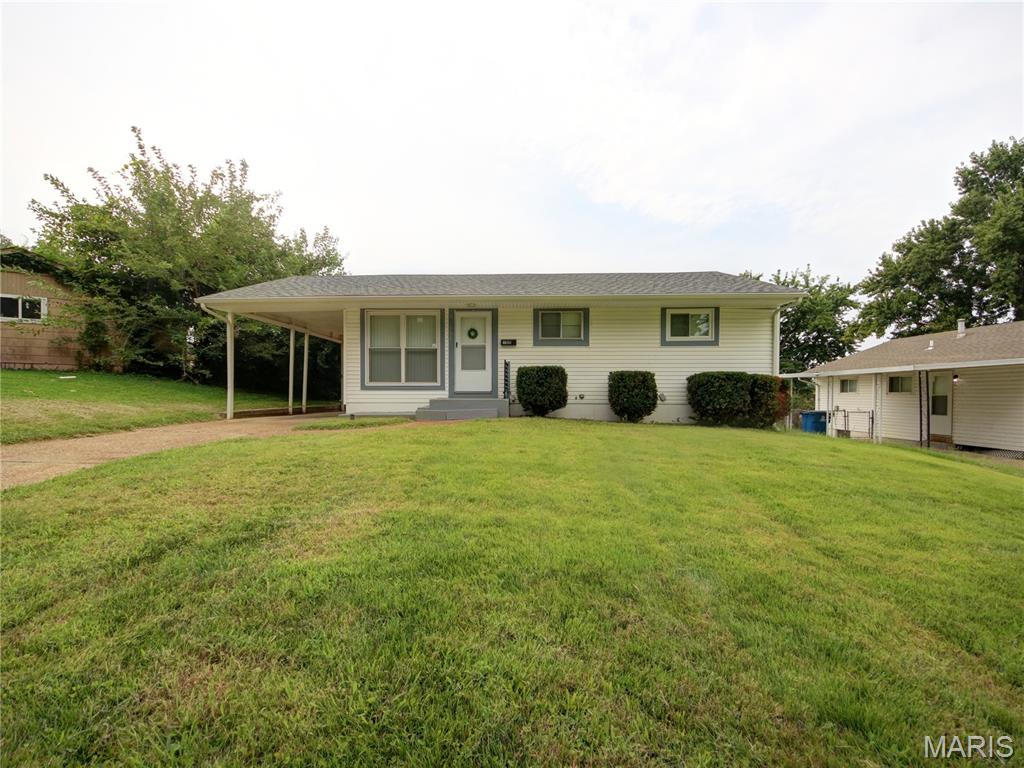 1st image of 108 Perthshire Rd, Saint Louis, MO 63137 | MLS# MIS26051976