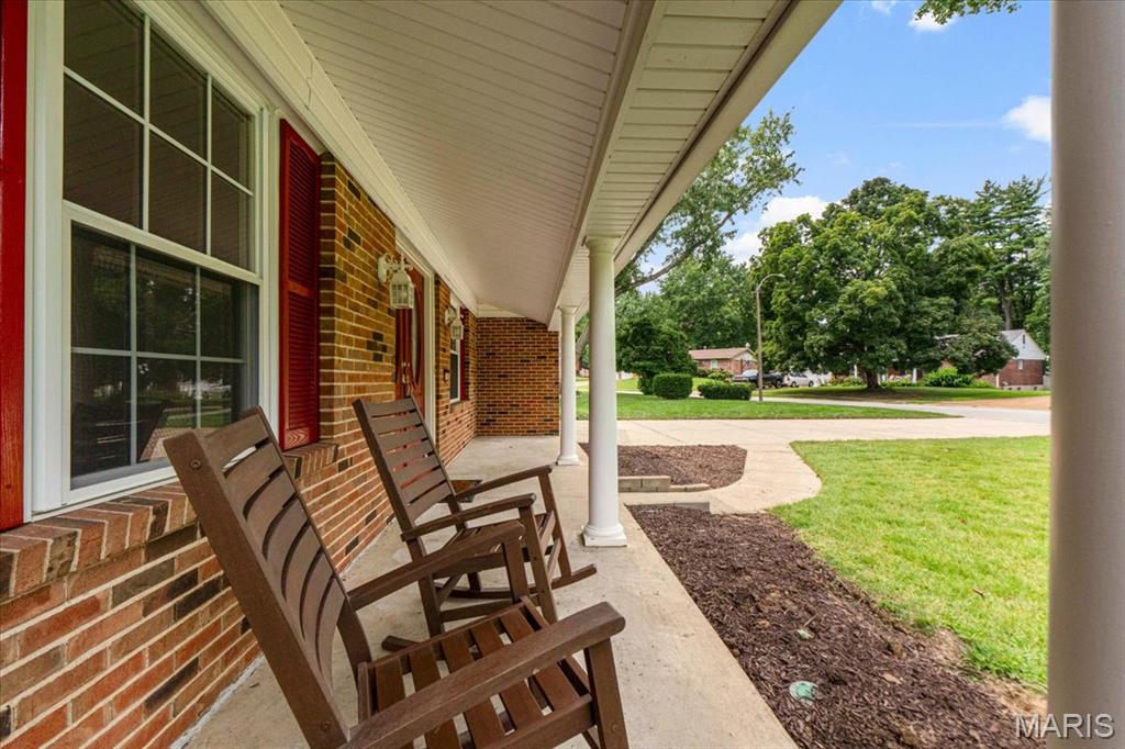 2nd image of 274 Treasure Cvs, Ballwin, MO 63021 | MLS# MIS26052001