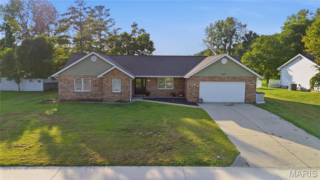 2nd image of 1004 Bradington Ct, Columbia, IL 62236 | MLS# MIS26052123