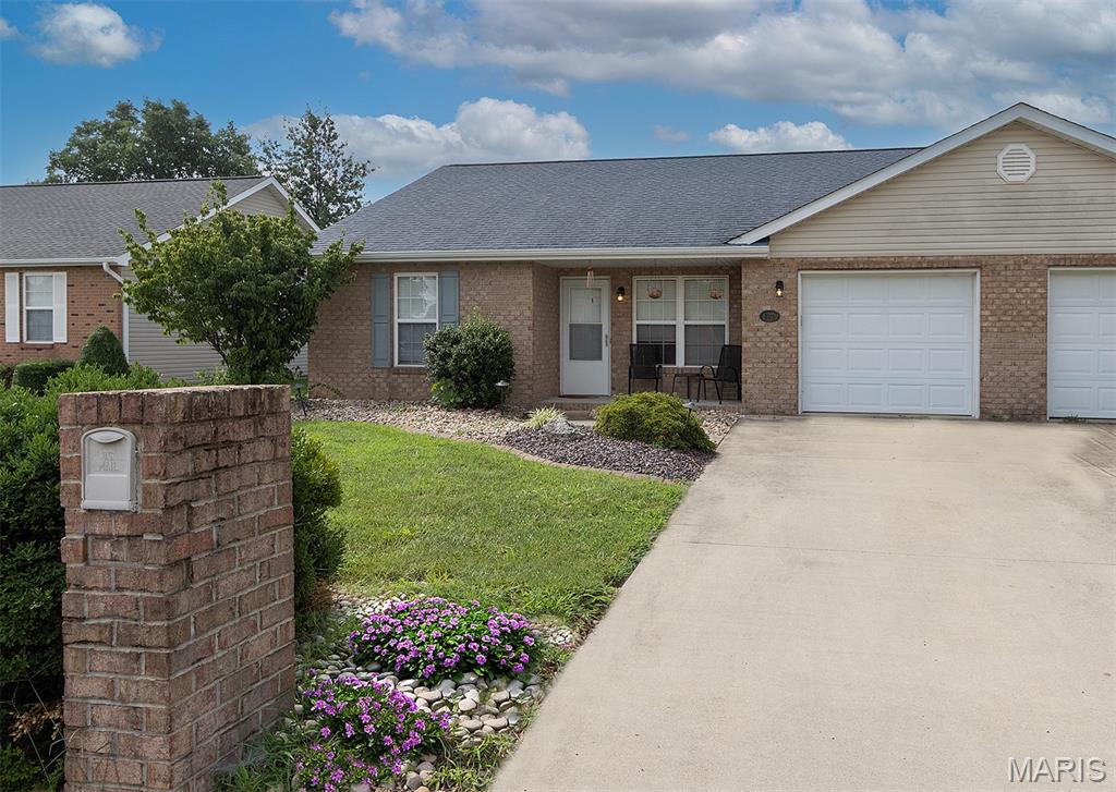 5th image of 672 W 1St St W, Aviston, IL 62216 | MLS# MIS26052148
