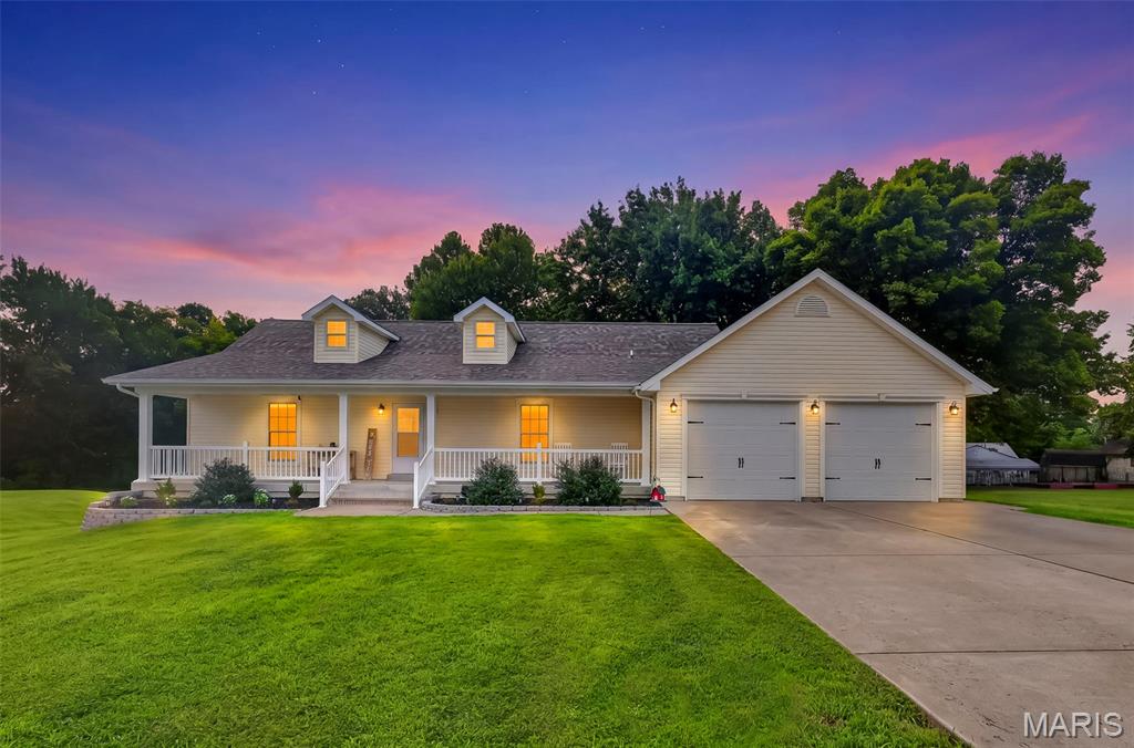 2nd image of 306 Waggoner Blvd, Elsberry, MO 63343 | MLS# MIS26052158