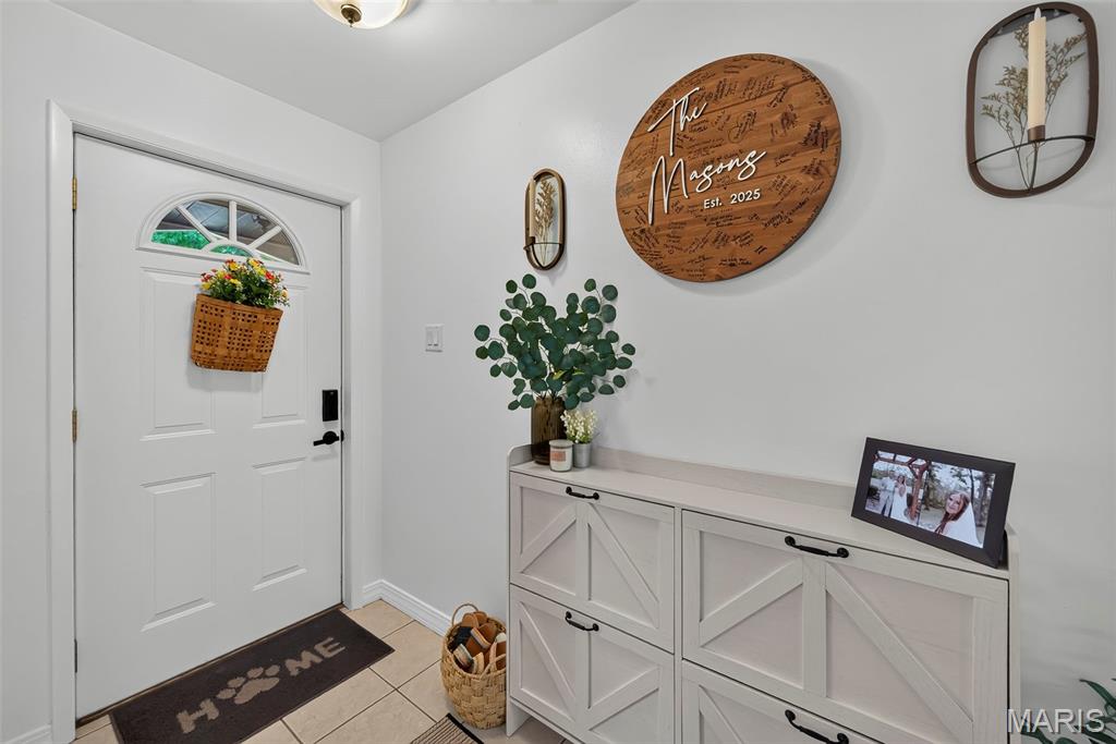 5th image of 1486 El Camino Dr, Florissant, MO 63031 | MLS# MIS26052166