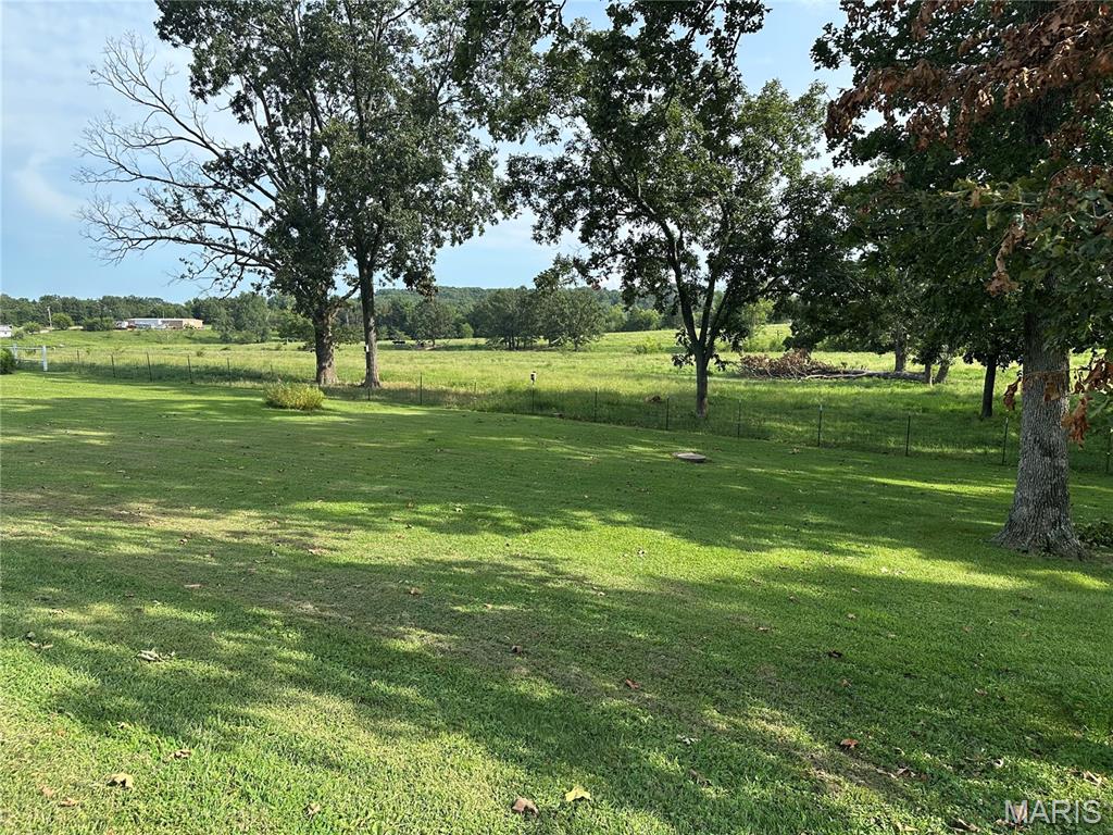 4th image of 108 Tinsley Rd, Bismarck, MO 63624 | MLS# MIS26052278