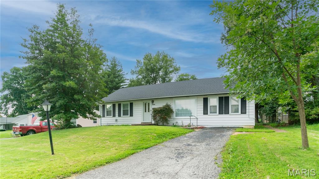 1st image of 6936 Greenholly Dr, Saint Louis, MO 63123 | MLS# MIS26052302