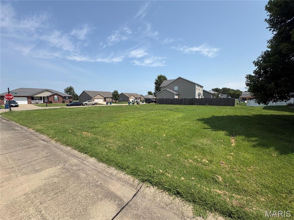 2nd image of 1001 Peach Lane, New Baden, IL 62265 | MLS# MIS26052304