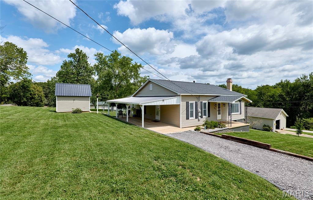 3rd image of 365 E 3Rd St, Moscow Mills, MO 63362 | MLS# MIS26052320