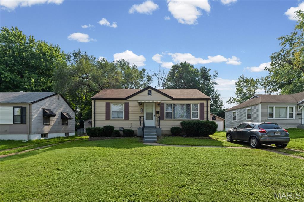 2nd image of 6010 Eaton Dr, Saint Louis, MO 63134 | MLS# MIS26052327