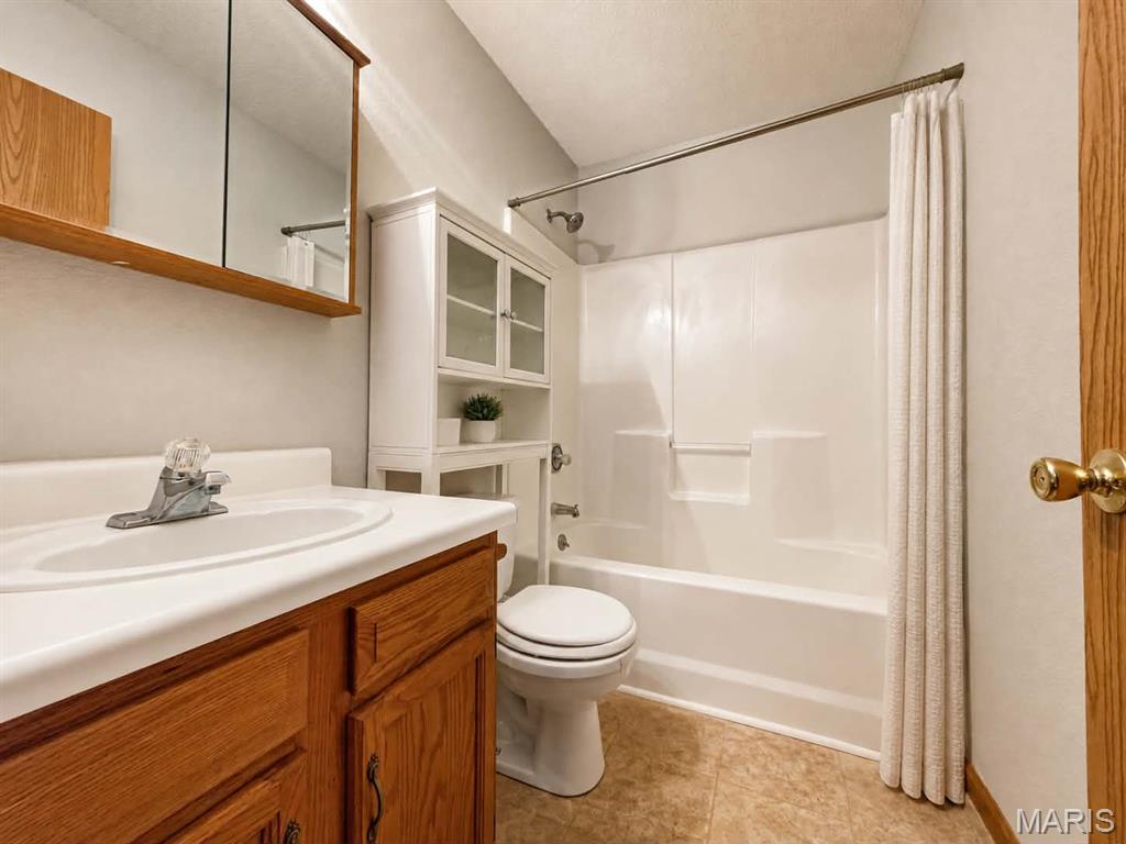12th image of 234 S Forester Dr, Cape Girardeau, MO 63701 | MLS# MIS26052374