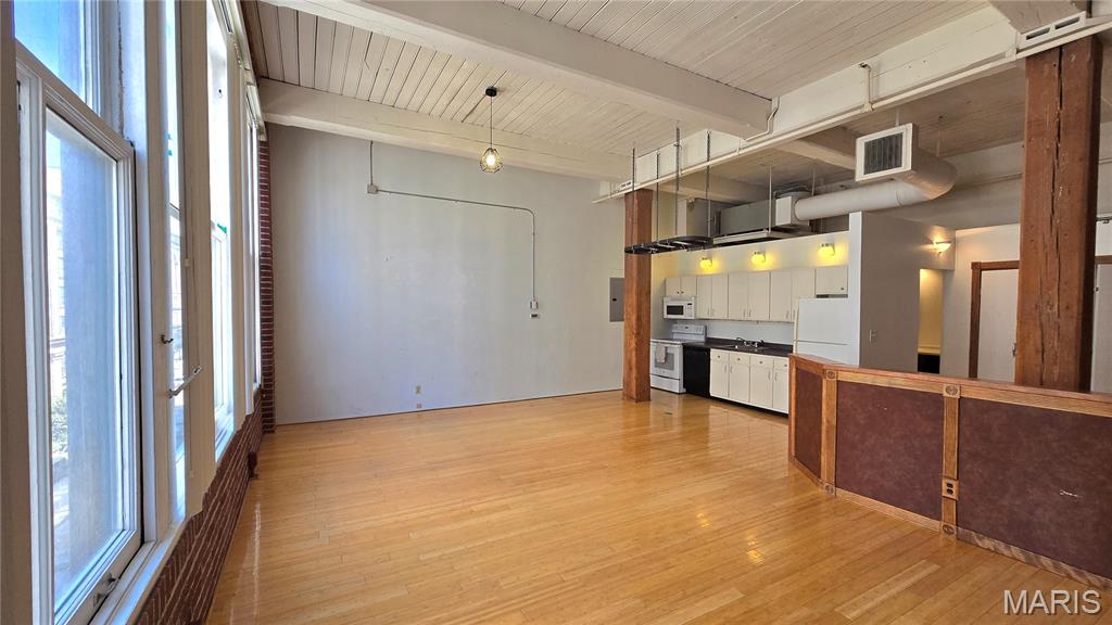 1st image of 1300 Washington Ave #402, Saint Louis, MO 63103 | MLS# MIS26052413