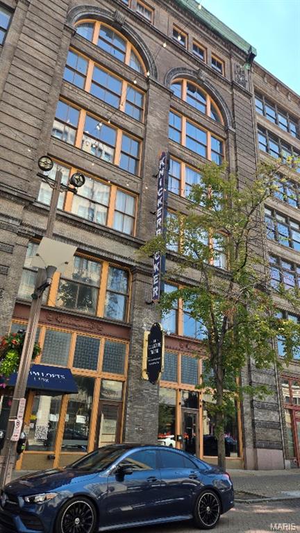 2nd image of 1300 Washington Ave #402, Saint Louis, MO 63103 | MLS# MIS26052413