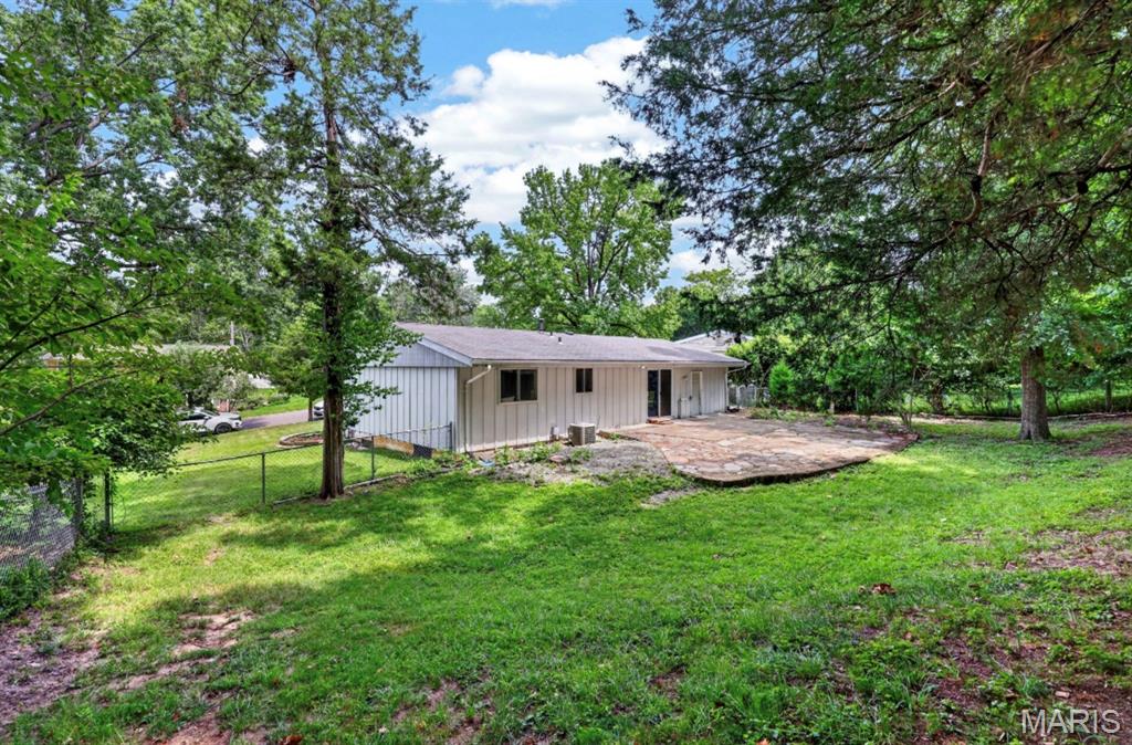 36th image of 1110 Burgundy Ln, Ballwin, MO 63011 | MLS# MIS26052420