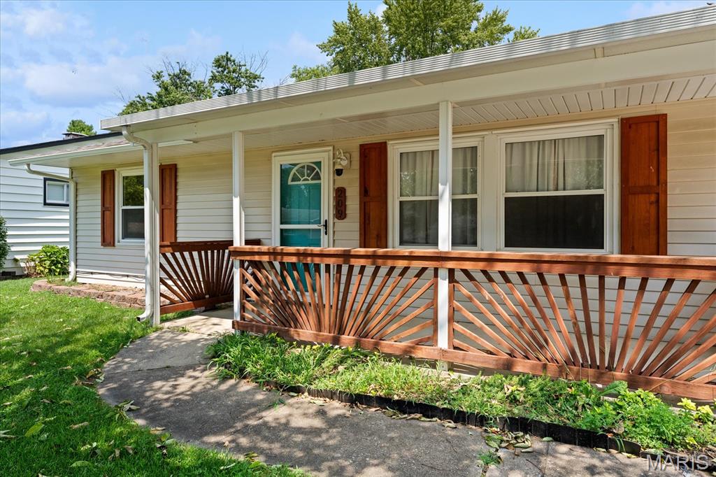 2nd image of 209 Pleasant Ridge Rd, Fairview Heights, IL 62208 | MLS# MIS26052447