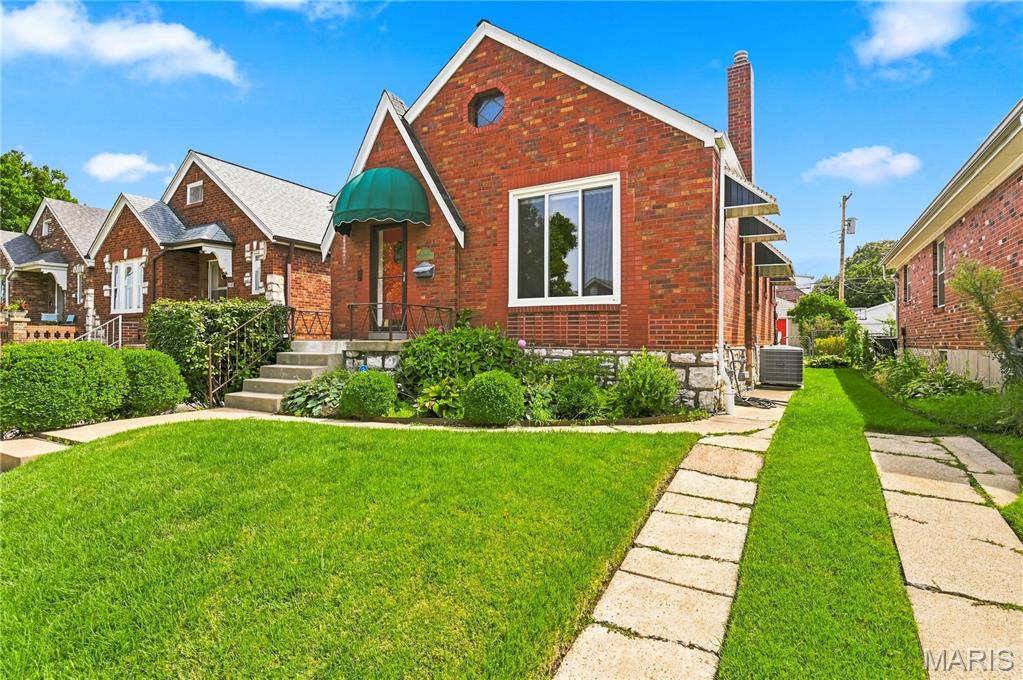 2nd image of 6546 Winnebago St, Saint Louis, MO 63109 | MLS# MIS26052455