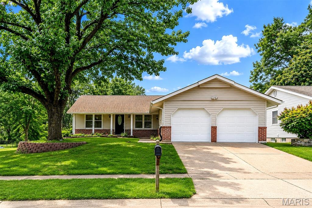 1st image of 12732 Glenage Dr, Maryland Heights, MO 63043 | MLS# MIS26052513