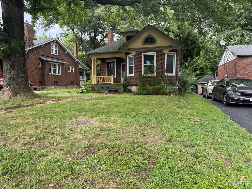 1st image of 2127 Mclaran Ave, Saint Louis, MO 63136 | MLS# MIS26052515