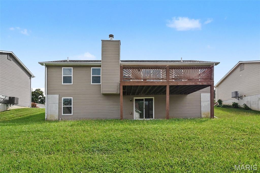 15th image of 520 Sceptre Rd, Wentzville, MO 63385 | MLS# MIS26052530