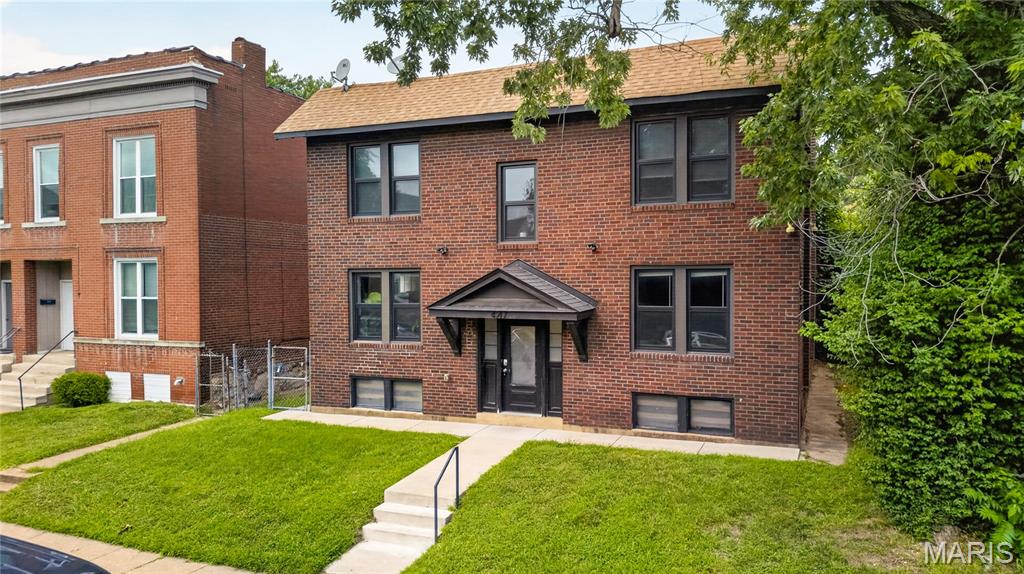 2nd image of 4217 Blaine Ave, St Louis, MO 63110 | MLS# MIS26052534