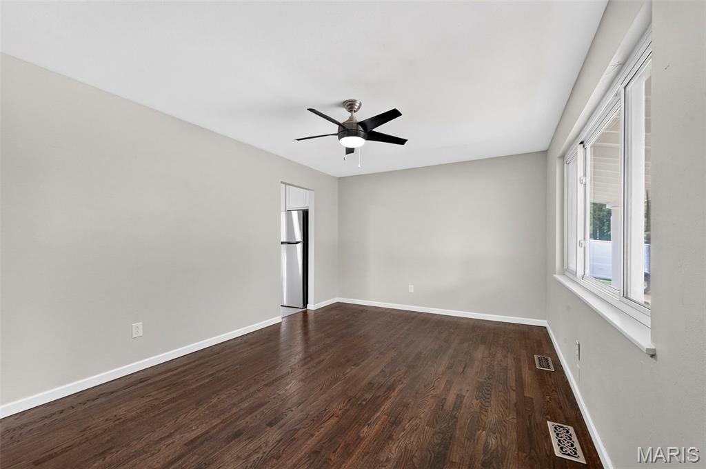 5th image of 2065 Tahoe Dr, Florissant, MO 63031 | MLS# MIS26052551