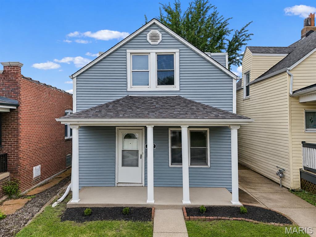 1st image of 4552 Ray Ave, Saint Louis, MO 63116 | MLS# MIS26052568
