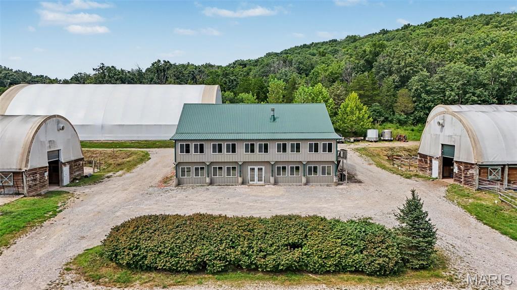 3rd image of 15811 Jedberg Ln, Ballwin, MO 63021 | MLS# MIS26052623