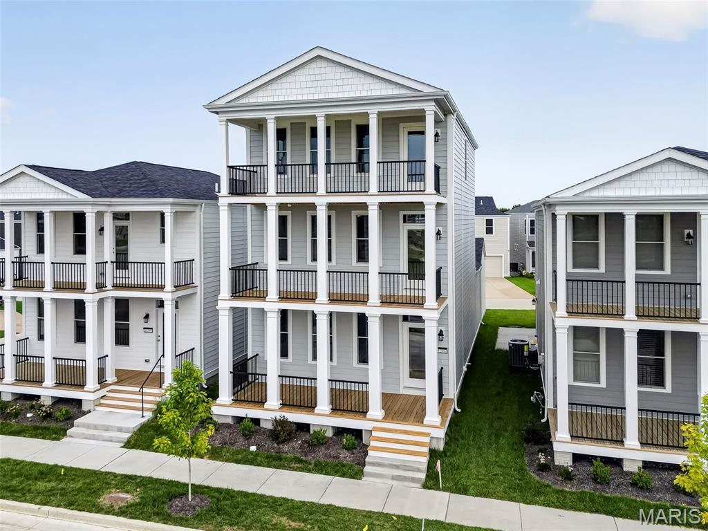 4th image of 4204 Marais Temps Clair Dr, Saint Charles, MO 63301 | MLS# MIS26052678