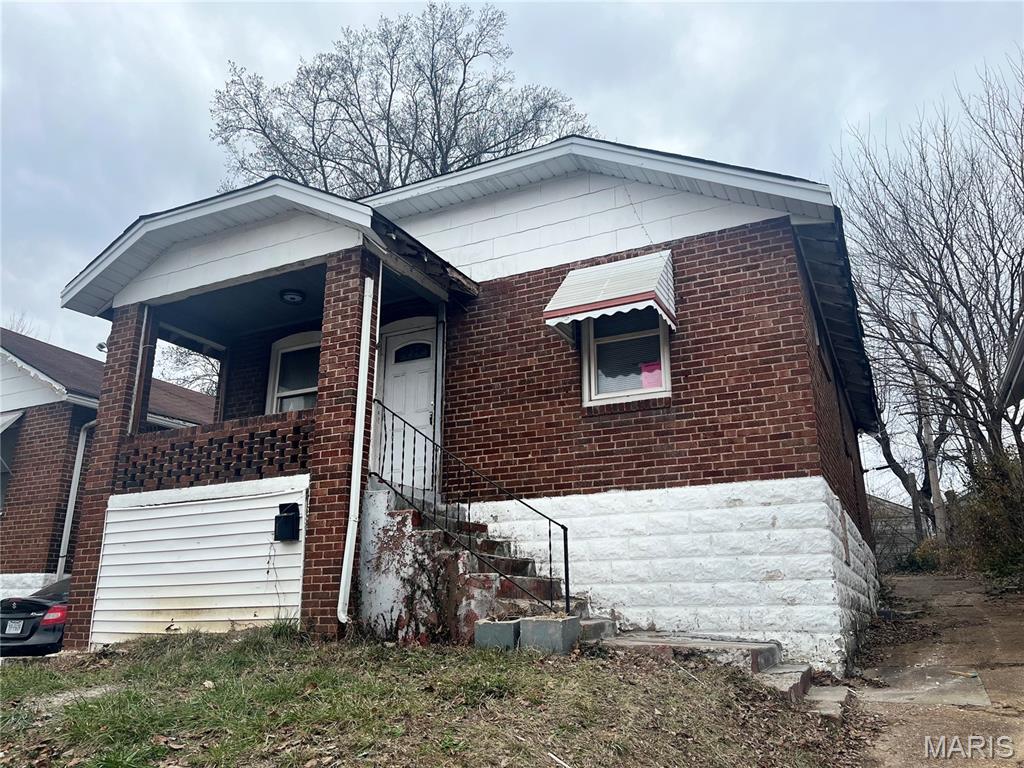 13th image of 8327 Eton Pl, Saint Louis, MO 63136 | MLS# MIS26052684