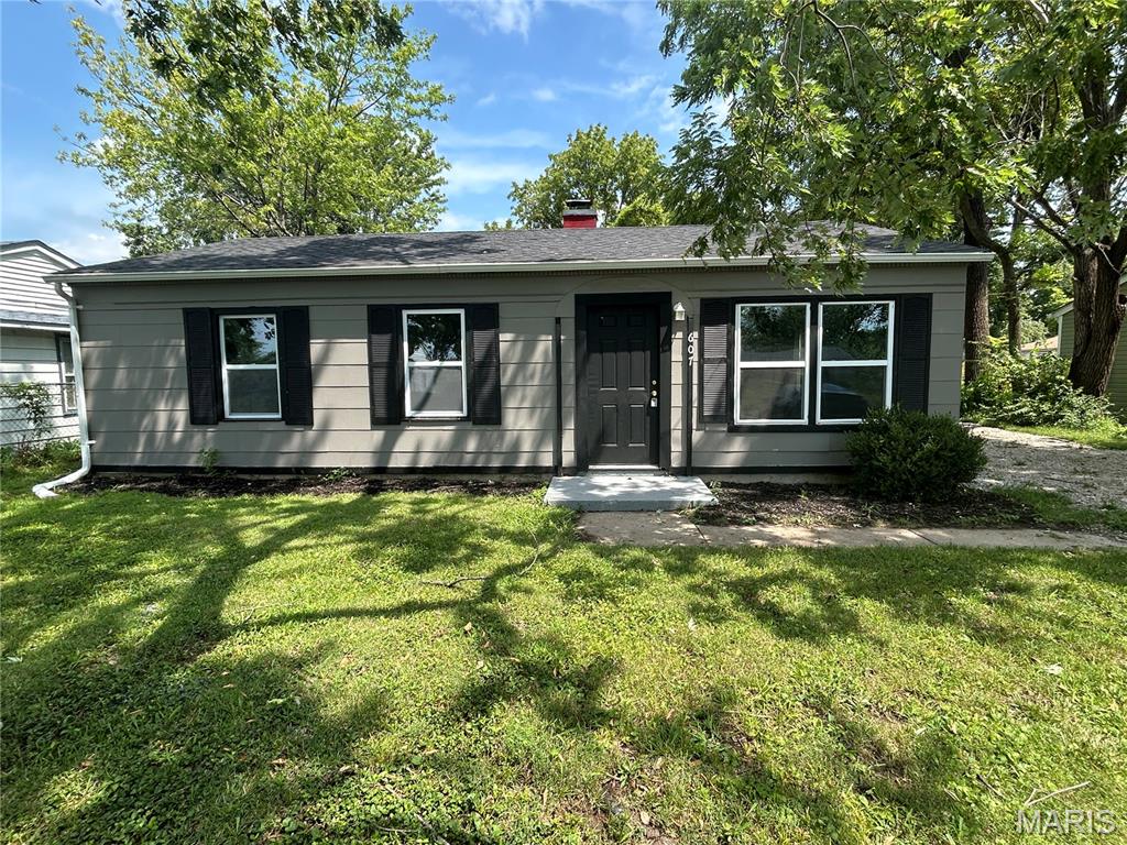 1st image of 607 Saint Monica Dr, East Saint Louis, IL 62206 | MLS# MIS26052688