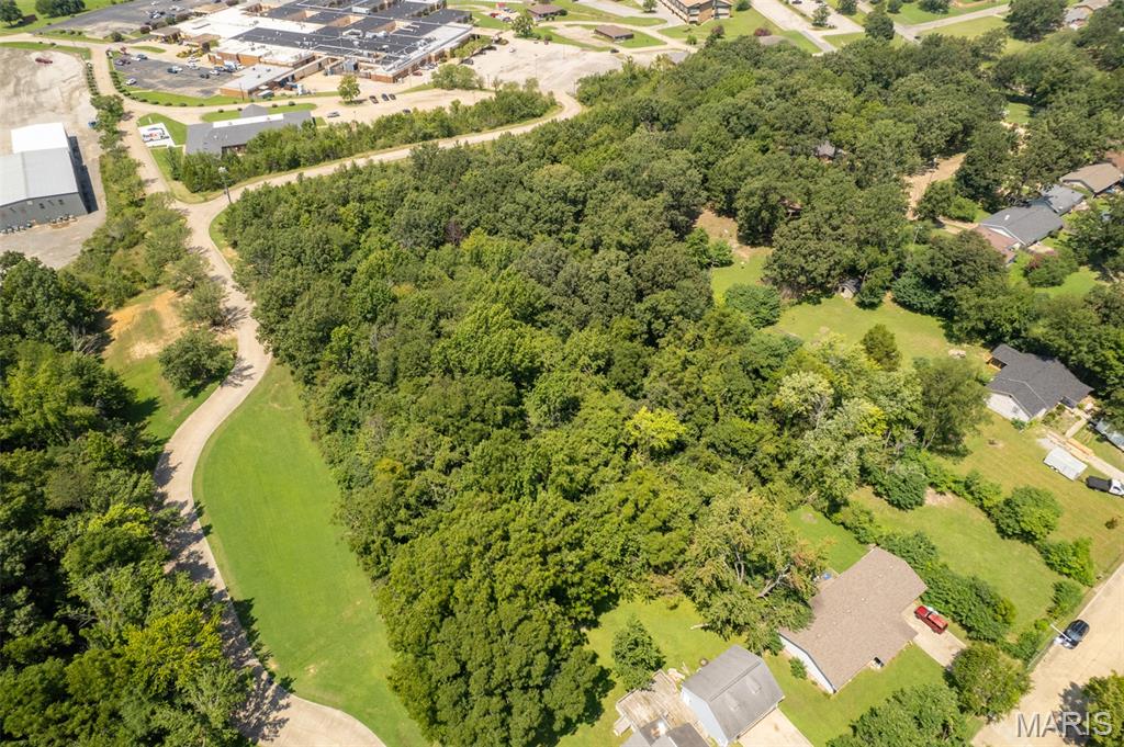 5th image of 2429 Channon Dr, Poplar Bluff, MO 63901 | MLS# MIS26052737