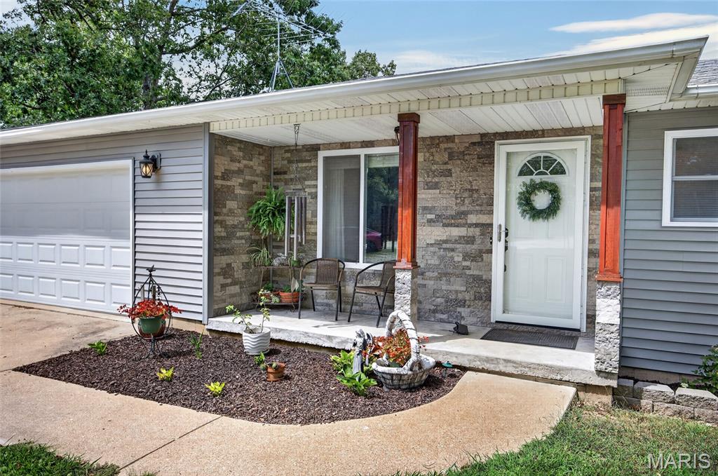 2nd image of 20125 Kenyon Ln, Lebanon, MO 65536 | MLS# MIS26052773