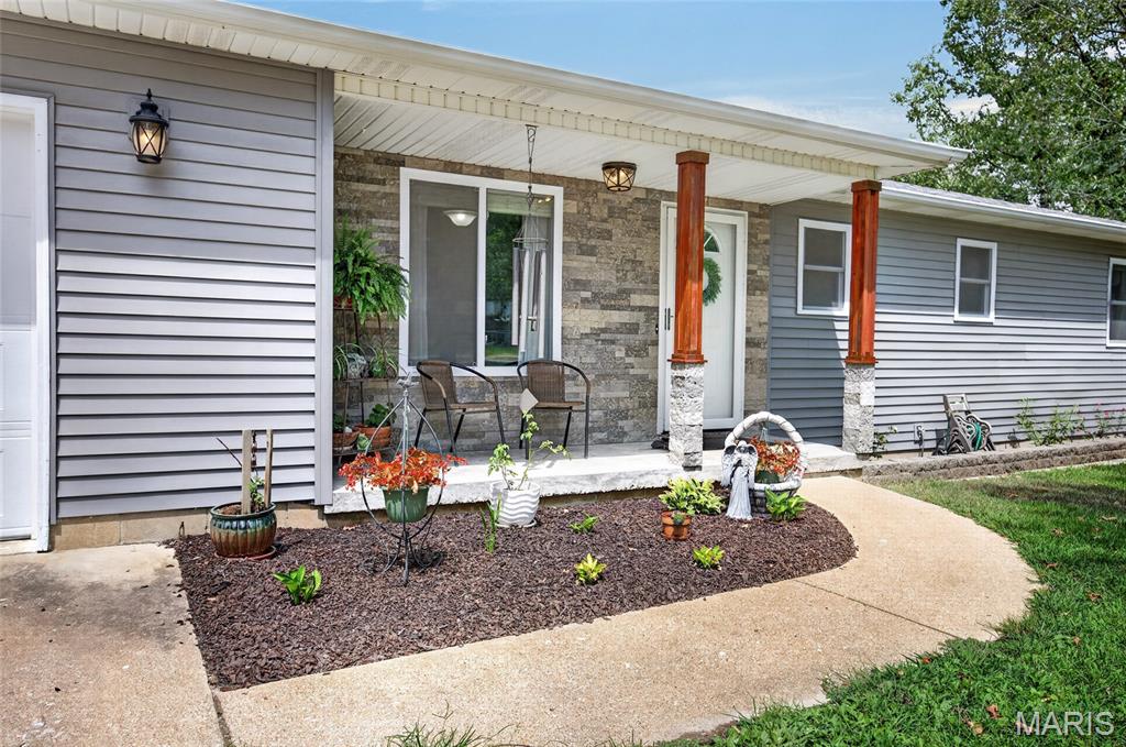 1st image of 20125 Kenyon Ln, Lebanon, MO 65536 | MLS# MIS26052773