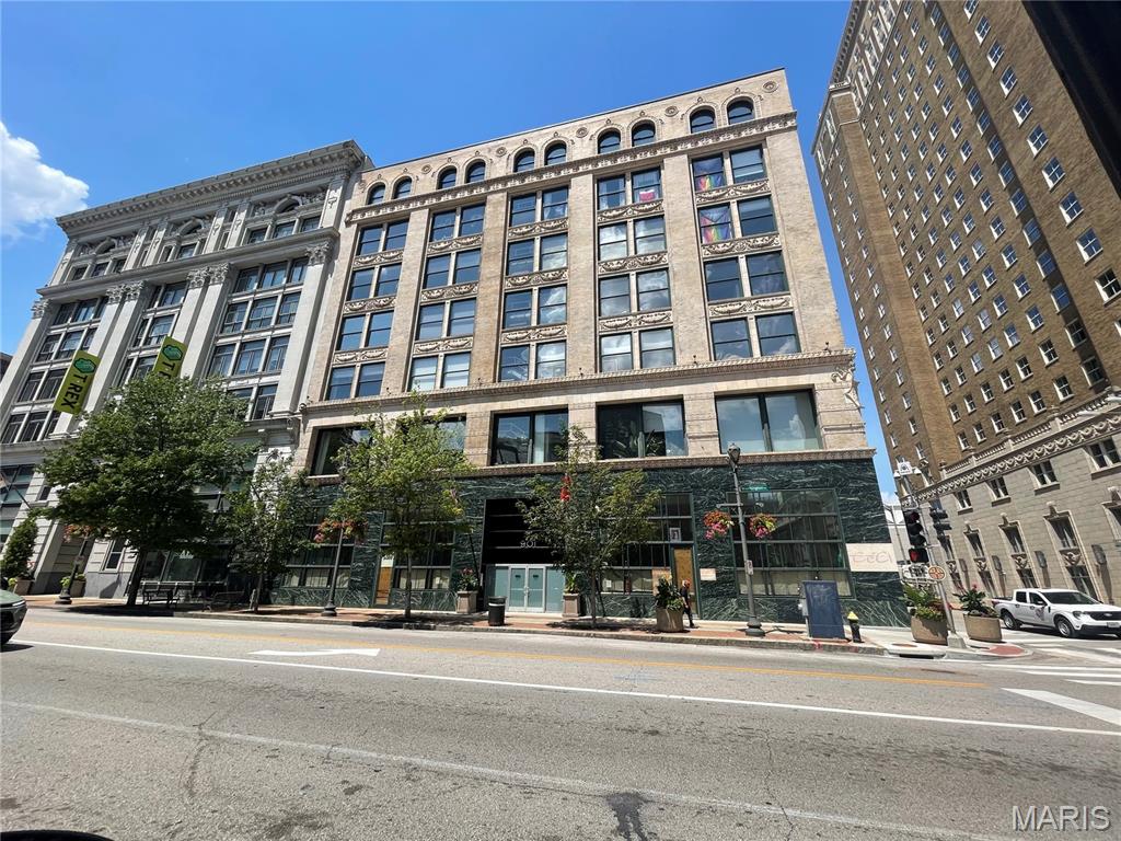 3rd image of 901 Washington Ave #405, Saint Louis, MO 63101 | MLS# MIS26052784