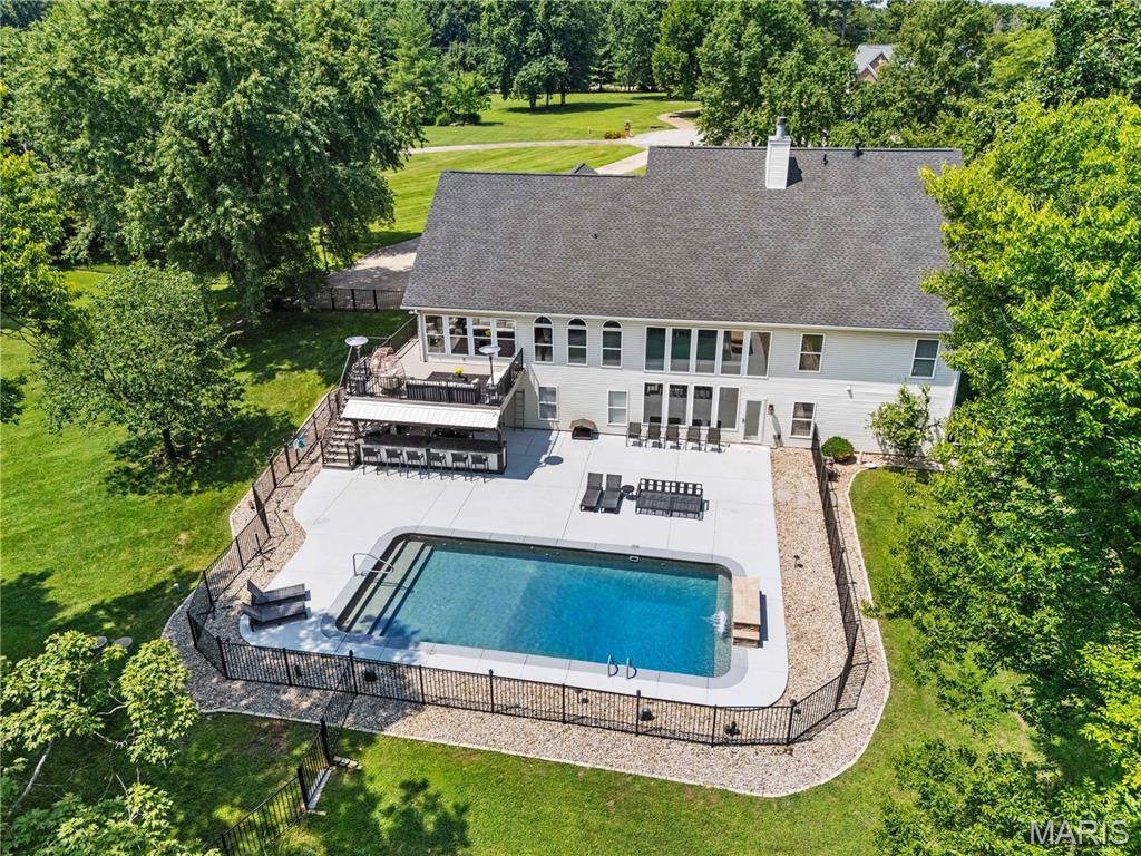 3rd image of 620 Forest Meadow Ct, Defiance, MO 63341 | MLS# MIS26052788