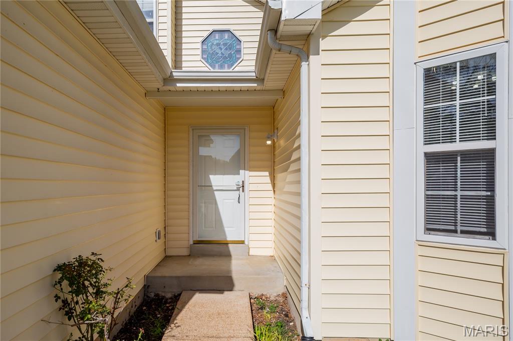 4th image of 1501 Strawberry Glen Ct, Ballwin, MO 63021 | MLS# MIS26052803
