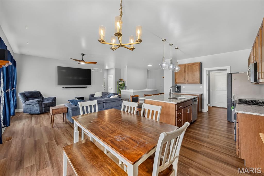 3rd image of 22707 Danison Dr, Warrenton, MO 63383 | MLS# MIS26052809