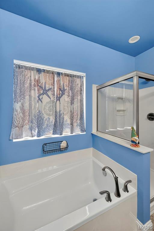 4th image of 22707 Danison Dr, Warrenton, MO 63383 | MLS# MIS26052809