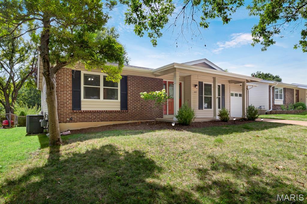2nd image of 660 Twigwood Dr, Ballwin, MO 63021 | MLS# MIS26052817