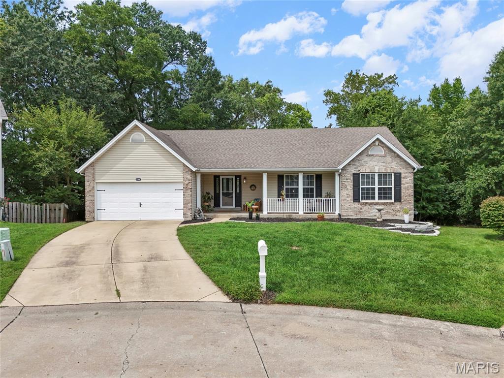 2nd image of 1094 Treeshade Dr, Saint Peters, MO 63376 | MLS# MIS26052825