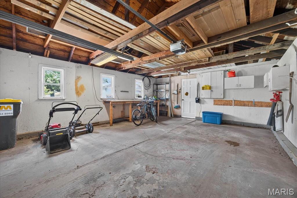 37th image of 1530 Livingston St, Carlyle, IL 62231 | MLS# MIS26052840