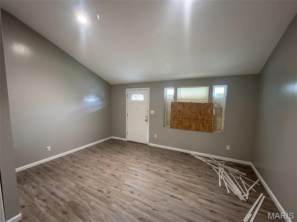 4th image of 3974 Lada Ave, Normandy, MO 63121 | MLS# MIS26052859