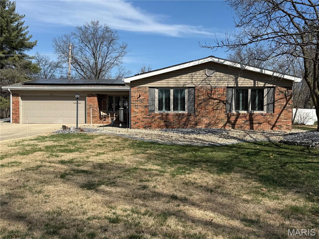 1st image of 2304 Fontaine Dr, Alton, IL 62002 | MLS# MIS26052884