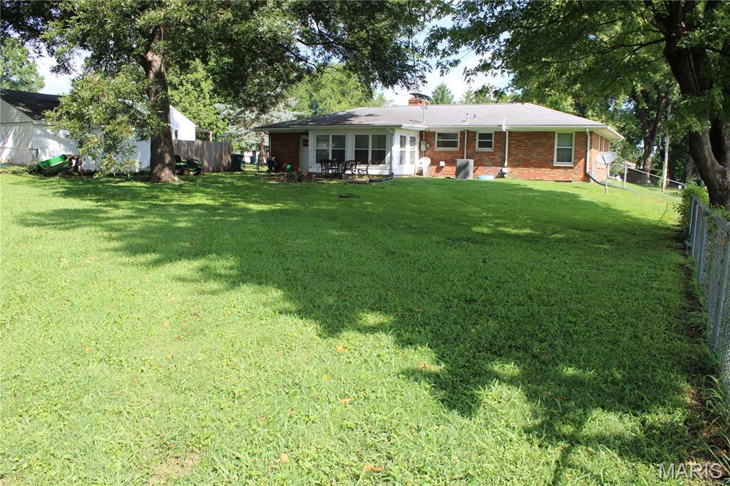 34th image of 109 Atlantic St, O Fallon, IL 62269 | MLS# MIS26052916