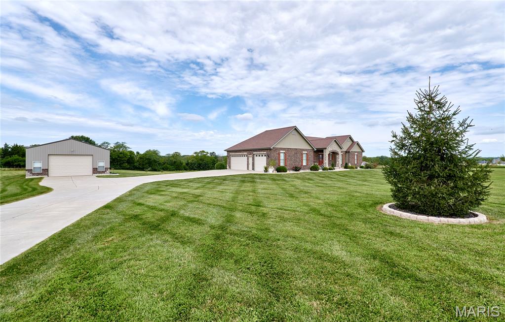 4th image of 21 Pheasant Pointe Dr, Old Monroe, MO 63369 | MLS# MIS26052921