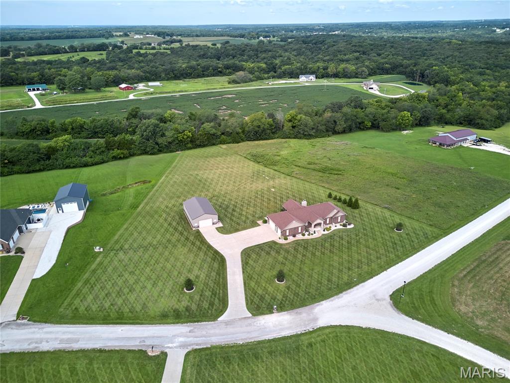 5th image of 21 Pheasant Pointe Dr, Old Monroe, MO 63369 | MLS# MIS26052921